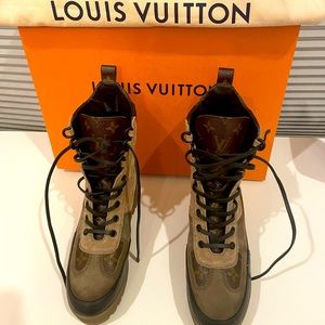 LOUIS VUITTON LAUREATE PLATFORM DESERT BOOT!